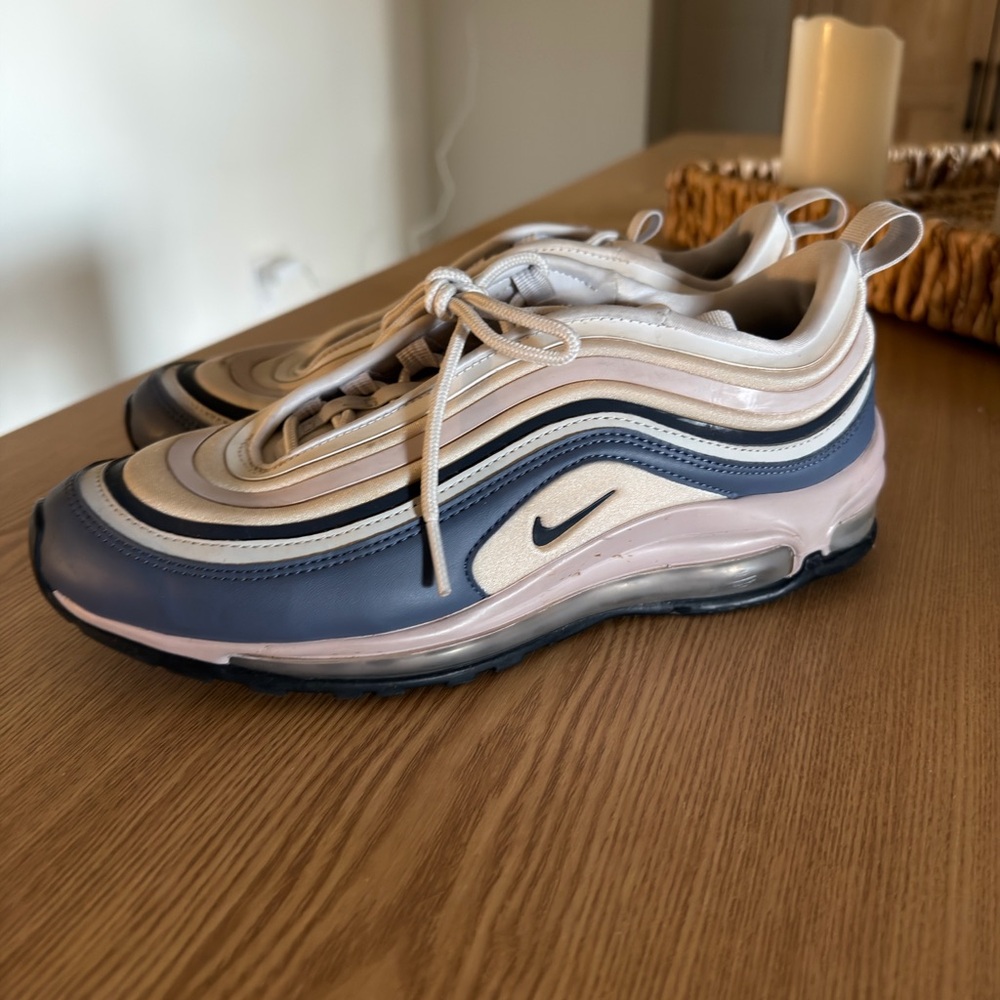 Nike Air Max 97 in Navy and Beige